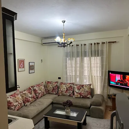 Appartement Tek Kompleksi Thomallari-golem